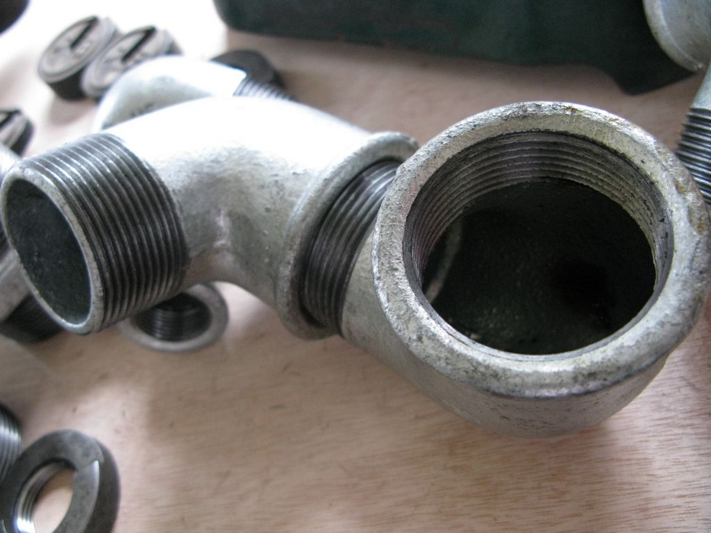 Malleable Iron Fittings 90R Elbow